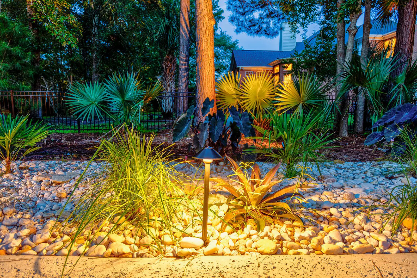 Mount Pleasant, SC Landscape Lighting